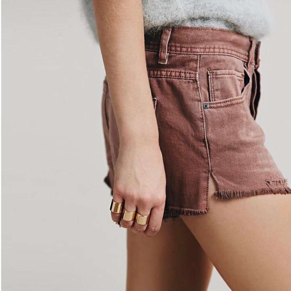 FREE PEOPLE Cut Off Distressed Denim Jean Shorts 5 Button Closure Purple